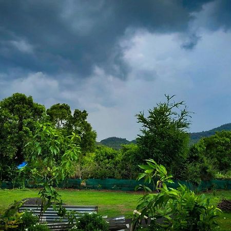 Chaitanya Farms Карджат Экстерьер фото